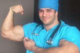 У нас все же интересуются темой коронавируса — читают про него, сравнивают, приходят делать тесты. Muzhskoe Gosudarstvo Potrebovalo Priznat Dozhd Inoagentom