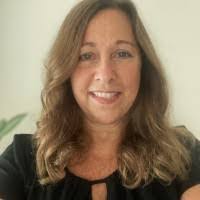 Amanda Heinbaugh's Instagram, Twitter & Facebook