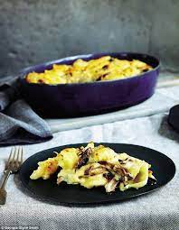 Exclusive Mary Berry S Family Sunday Lunches How To Cook Pasta Cheese Pasta Bake Cheese Pasta