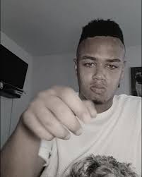 Motivational Monday!😄 The lovely Maisha Dyson! "Go With The Flow"😁😁  Check out my Instagram post to get more info Maisha's new podcast