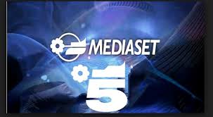 Canale 5 è un canale televisivo italiano privato disponibile in italia a livello. Il Palinsesto Di Canale 5 Per Il Primo Maggio 2015 Tutti In Ferie Tranne Il Segreto Ultime Notizie Flash