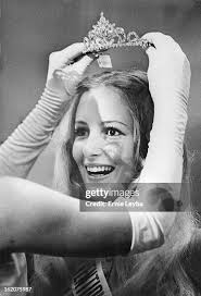 42 Christine Saunders Stock Photos, High-Res Pictures, and Images