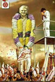 images?q=tbn:ANd9GcRxtlfw4IKojzTtq2EIW8M