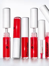 Gloss Goalz 2 Universal Lip Luminizer 3 Pc Set If Red Lipsticks Intimidate You Michelle Obama S Red Glossier Lip Gloss Is The Perfect Alternative Glossier Lip Gloss Lip Gloss Glossy Lips