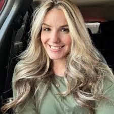 Keisha Tuttle's Instagram, Twitter & Facebook