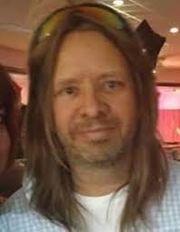 Russell Barkman's Instagram, Twitter & Facebook