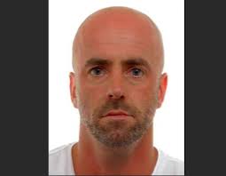 Wekenlang was de politie op zoek naar jürgen conings. Al Een Week Spoorloos Dit Is De Ontspoorde Militair Die Belgie Compleet Op Zijn Kop Zet Buitenland Ad Nl