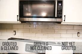 Do You Have A Kitchen In Need Of A New Backsplash This Post Will Walk You Step By Step Through How To Instal Subway Tile Backsplash Tile Backsplash Backsplash