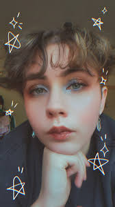 Introduction and photo sharing