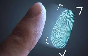 Hackers usam impressão digital de copos para desbloquear celulares - Olhar  Digital