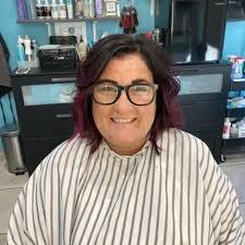 Courtney Comito's Instagram, Twitter & Facebook