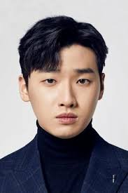 Dia lalu menerima ulasan yang baik untuk peran utama itu, sehingga ia dinominasikan untuk kategori 'best new actor' pada 2nd wildflower film awards dan membuat namanya dikenal sebagai. Save Me 1x11 Episode 11 Trakt Tv