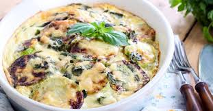 Si tu aimes autant les recettes de soufflés que les recettes d'omelettes alors tu vas certainement craquer pour la recette de notre omelette soufflée. 15 Gratins Minceur Et Gourmands Pour L Ete Fourchette Et Bikini