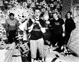 I Can Do This On My Own Sum 41 I Will Never Waste My Time Become Another Casualty If Society I Ll Never Fall In Line Become Another Victim Of Your Conf Concert Discover Music Music Bands