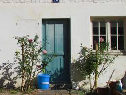 Deux Quartiers Deux Mondes Le Creusot En Saone Et Loire Le Coin Des Voyageurs Le Creusot Saone Et Loire Loire
