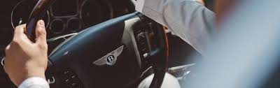 Louer une voiture de luxe comme voiture de mariage est une garantie des moments inoubliables qui continueront de vous ravir des années. Adc Premium Mariage Reunion