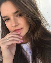 Danielle Vitale's Instagram, Twitter & Facebook