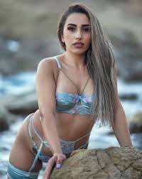 Anita Mist - Free nude pics, galleries & more at Babepedia