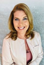 Robin Roberson's Instagram, Twitter & Facebook