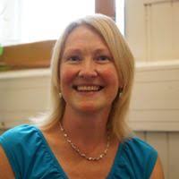 Suzanne Bain's Instagram, Twitter & Facebook