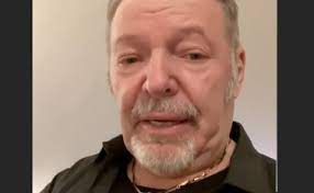 Il rocker di zocca riceve il nettuno d'oro, la massima onorificenza della città. Vasco Rossi Qui Si Fa La Storia Ecco Chi E Silvia Il Clamoroso Segreto Svelato 43 Anni Dopo Libero Quotidiano