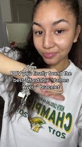 Lacy Cross's Instagram, Twitter & Facebook