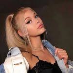 Krystle Cooley's Instagram, Twitter & Facebook