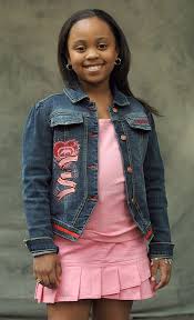 Dee Dee Davis Aka Baby Girl From The Bernie Mac Show Shows Wavy Hair Baby Bump At 32 Weeks
