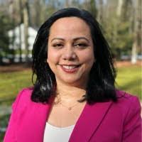 Amina Hamid's Instagram, Twitter & Facebook