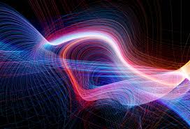 Cómo explica la teoría de cuerdas el fenómeno de la gravedad?