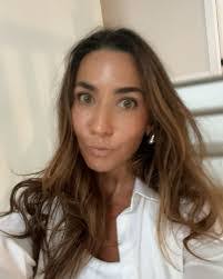 Katie Corley's Instagram, Twitter & Facebook