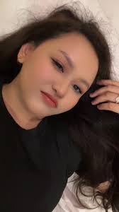 𝑒𝓂𝒶.𝒸𝑜ᝰ.ᐟ (@moonlit.luxe_)