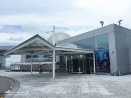 The main building has a distinctive, as. æ¾³é–€è¦ªå­å¥½åŽ»è™• ä¸‰ æ¾³é–€ç§'å­¸é¤¨ Runhotel æµé…'åº—