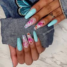 Strong imperial blue appearances special on matte coffin nails. 43 Stunning Ways To Wear Baby Blue Nails Stayglam