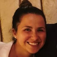 Anna Schade's Instagram, Twitter & Facebook