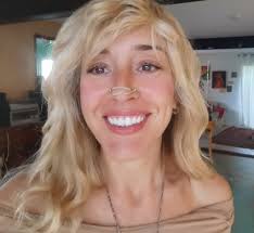 Hi Central Pointers... I'm asking the community for help as I leave an  abusive marriage after 15 years as a homemaker & home-schooling mom. I need  to build up my business, so