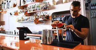 How To Become A Bartender 14 Tips From Seasoned Professionals Lightspeed Hq