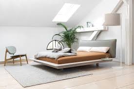 Minimalistische Betten Fur Puristen Schoner Wohnen Verkaufe hier das ikea malm bett mit niedrigem kopfteil (gibt es so nicht mehr zu kaufen) in 140x200cm. minimalistische betten fur puristen