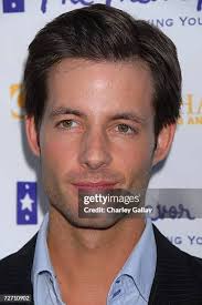 100 Mistletoe Mischief Myrrh Stock Photos, High-Res Pictures, and Images