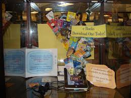 Display To Promote Ebooks Joliet Public Library Library Displays School Library Book Display