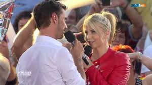Beatrice egli zum mitsingen im tv. Beatrice Egli Und Florian Silbereisen Mein Herz Die Schlager Des Sommers 09 07 2016 Youtube