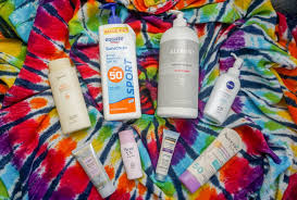 Bought 3 months ago almost full, used around 3x lang i barely go out of the house so i'm selling it get great deals on face care chat to buy. Star Damage All About Sunscreen Teal Tales