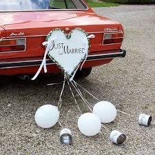 Autoschmuck Herz Mit Blechdosen Romantische Autodeko Fur Die Hochzeit Mit Aufschrift Just Married Autoschmuck Hochzeit Hochzeit Auto Karte Hochzeit