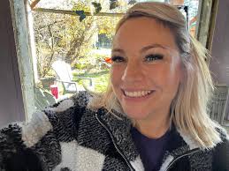 Survivor creates online safe space for trauma recovery