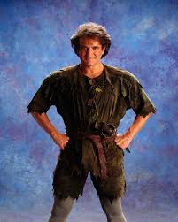 Pin De Joshua De Vries Em Peter Pan Hook Robin Filmes Atores