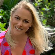 Kate Waldron (@forgoodnesskate)