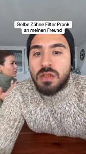 Er hat es nicht gecheckt 😂 #fyp #couple #prank #yellowteeth #canundmelina 
