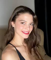 mona-begum-calis-instagrao