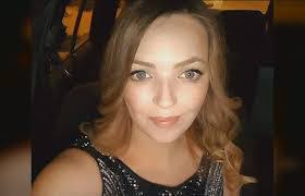 Jennifer Mclellan's Instagram, Twitter & Facebook