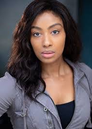 Jessica Lark's Instagram, Twitter & Facebook